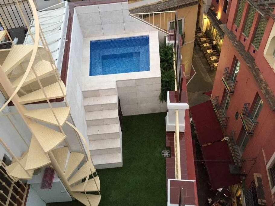 Apartamento ático Plaza Nueva